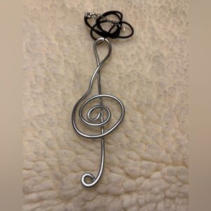 Silver Treble Clef Pendant Necklace